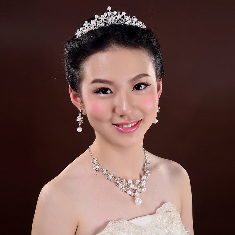 Exquisite Bridal Headdress Set with Crystal Flower Necklace,  Earrings, and European-American Wind Crown