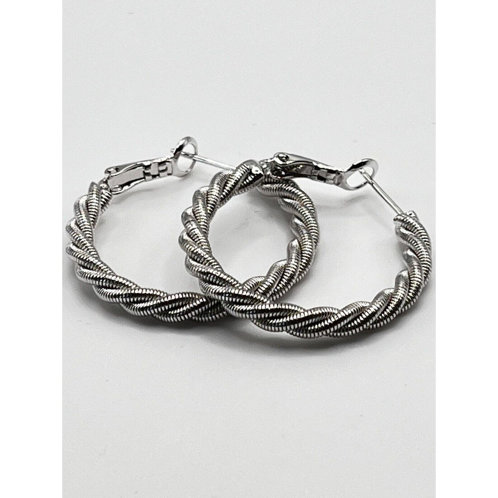 925 Sterling Silver Hoop Earrings with Braided Design 8G NIB