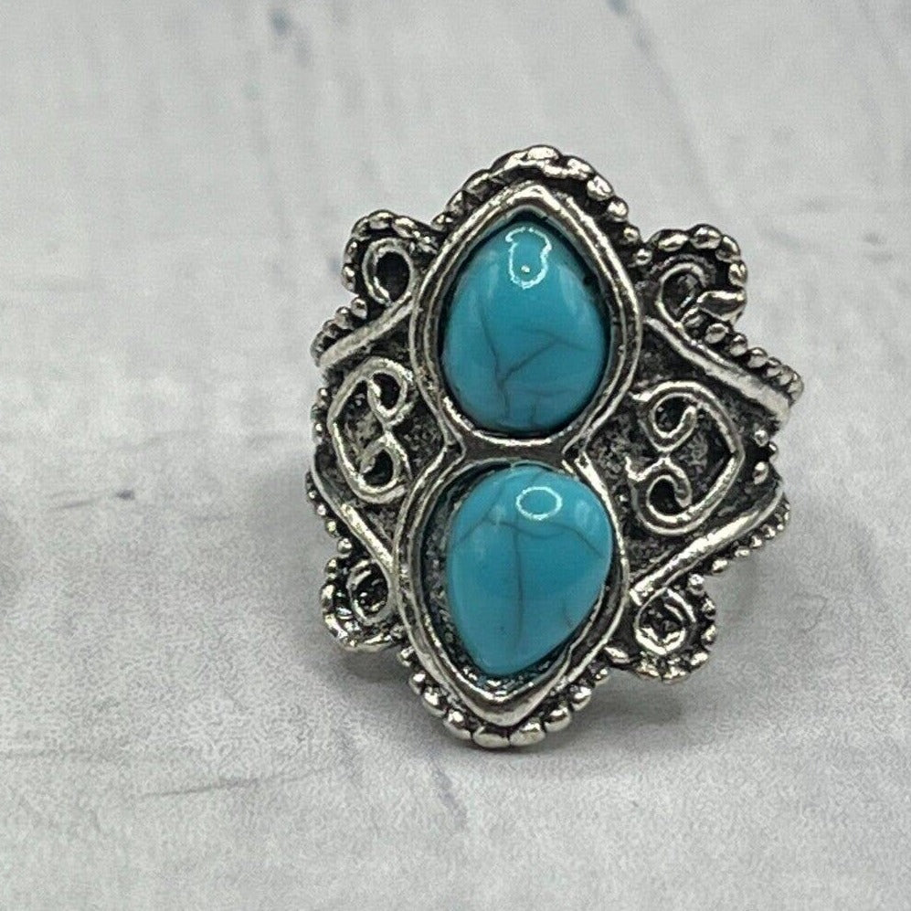 Turquoise Antique Style 2 Ring Set Women Ring Size 4